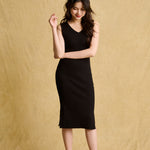 hello ronron | Angelique Dress Black | V-neck braided cable knit midi dress