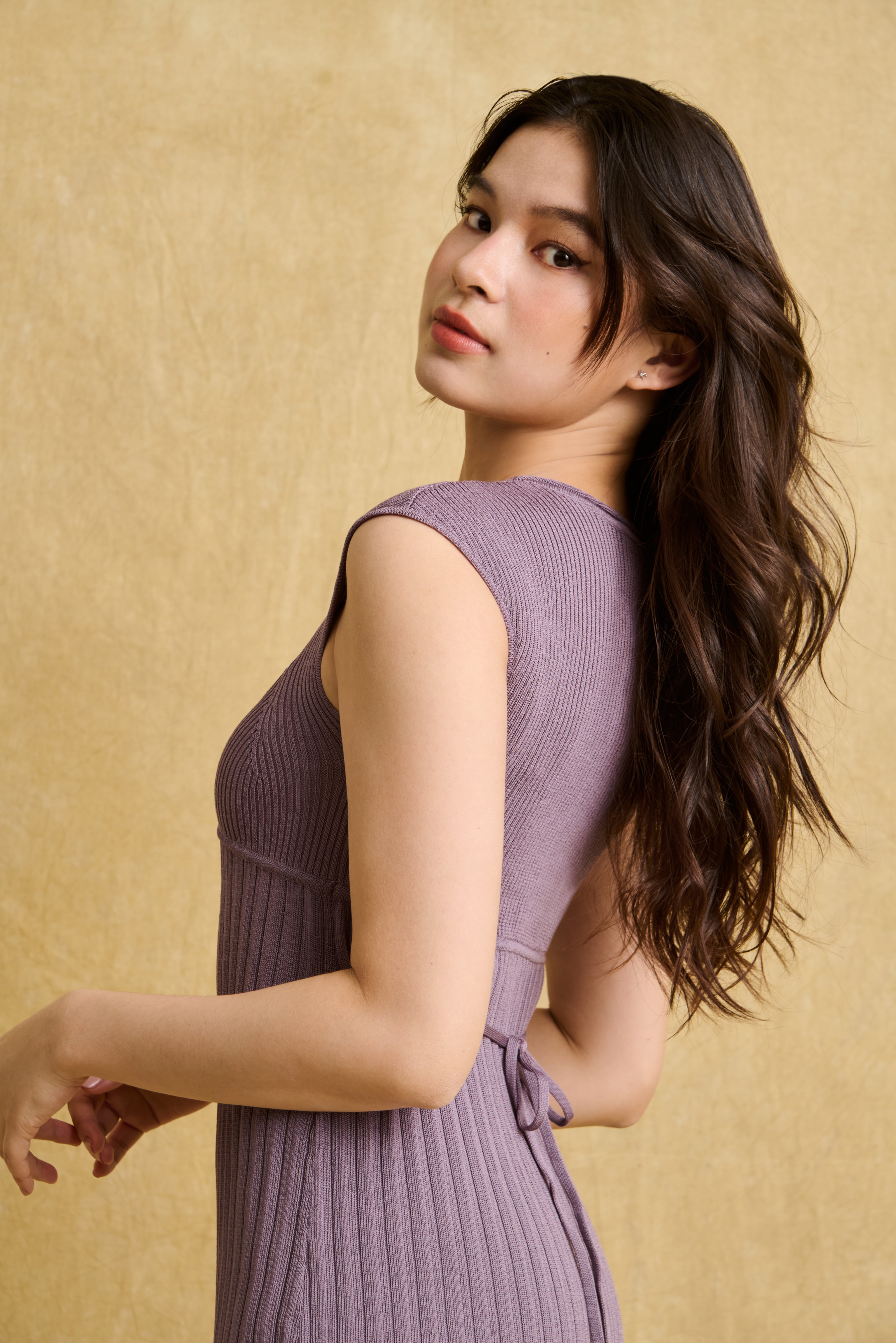 hello ronron | Catherine Dress Amethyst | V-Neck Bustier Back tie Capped Sleeve Midi Pleated Ribbed Knit Dress