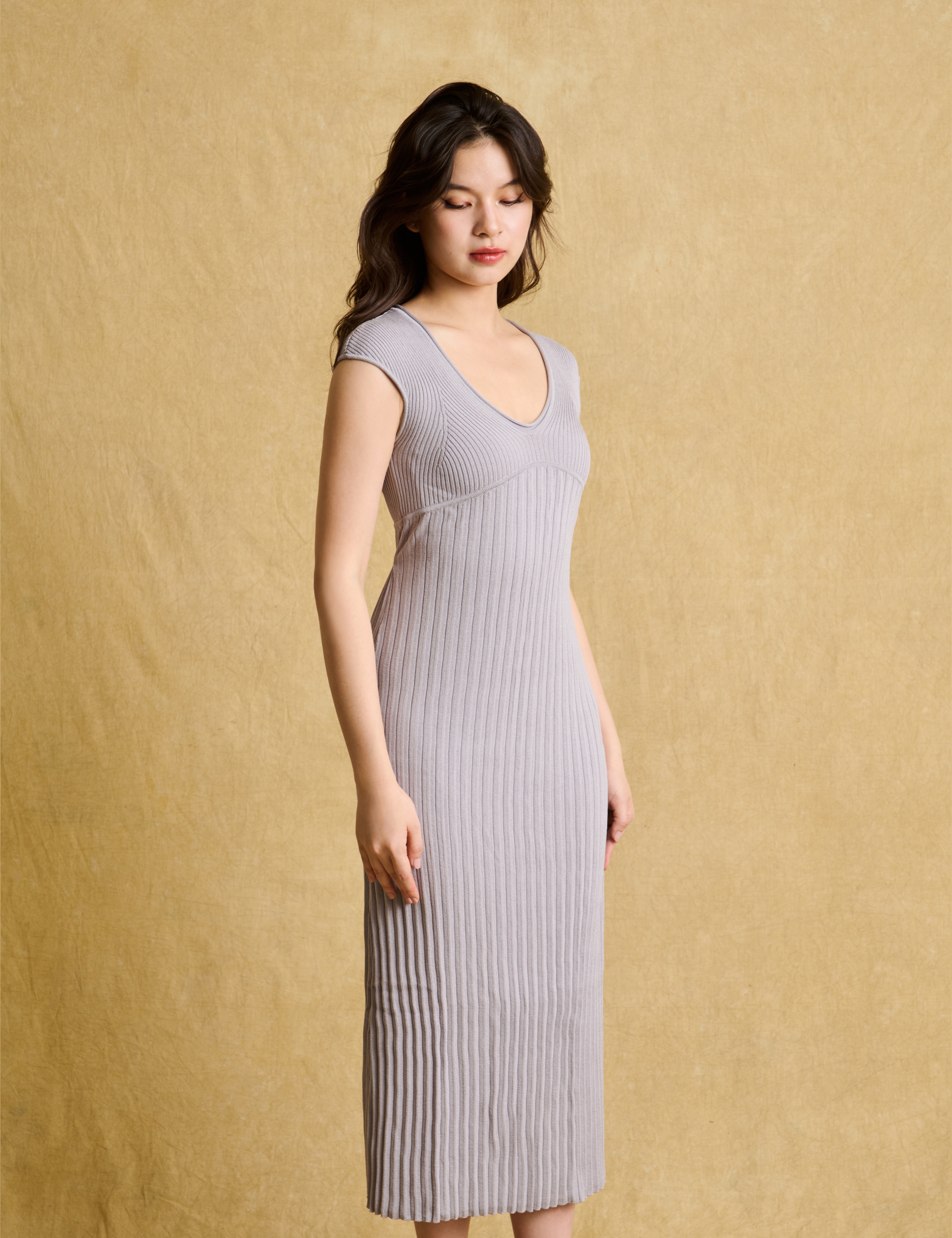 hello ronron | Catherine Dress Silver Gray | V neck bustier waist tie pleated knit dress | DR047-SGRY