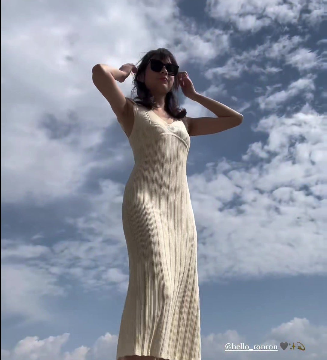 hello ronron | Gabrielle Dress Ivory | V neck bustier pointelle knit dress with tie details