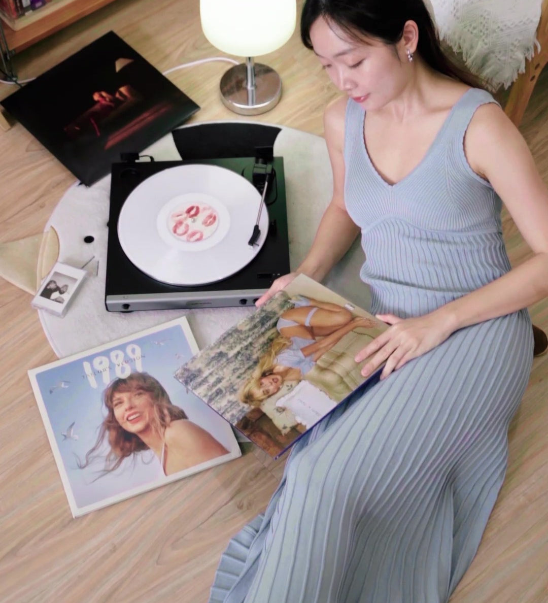 hello ronron | Helena Dress Misty Blue | V neck bustier pleated knit dress with tie detail