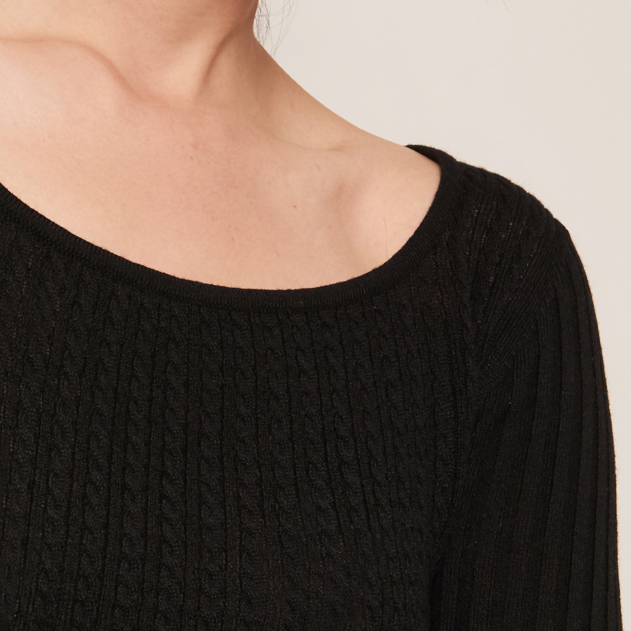 hello ronron Malaysia womenswear knitwear brand Agnes Top | Scoop neck cable knit top