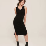 hello ronron | Angelique Dress Black | V-neck braided cable knit midi dress