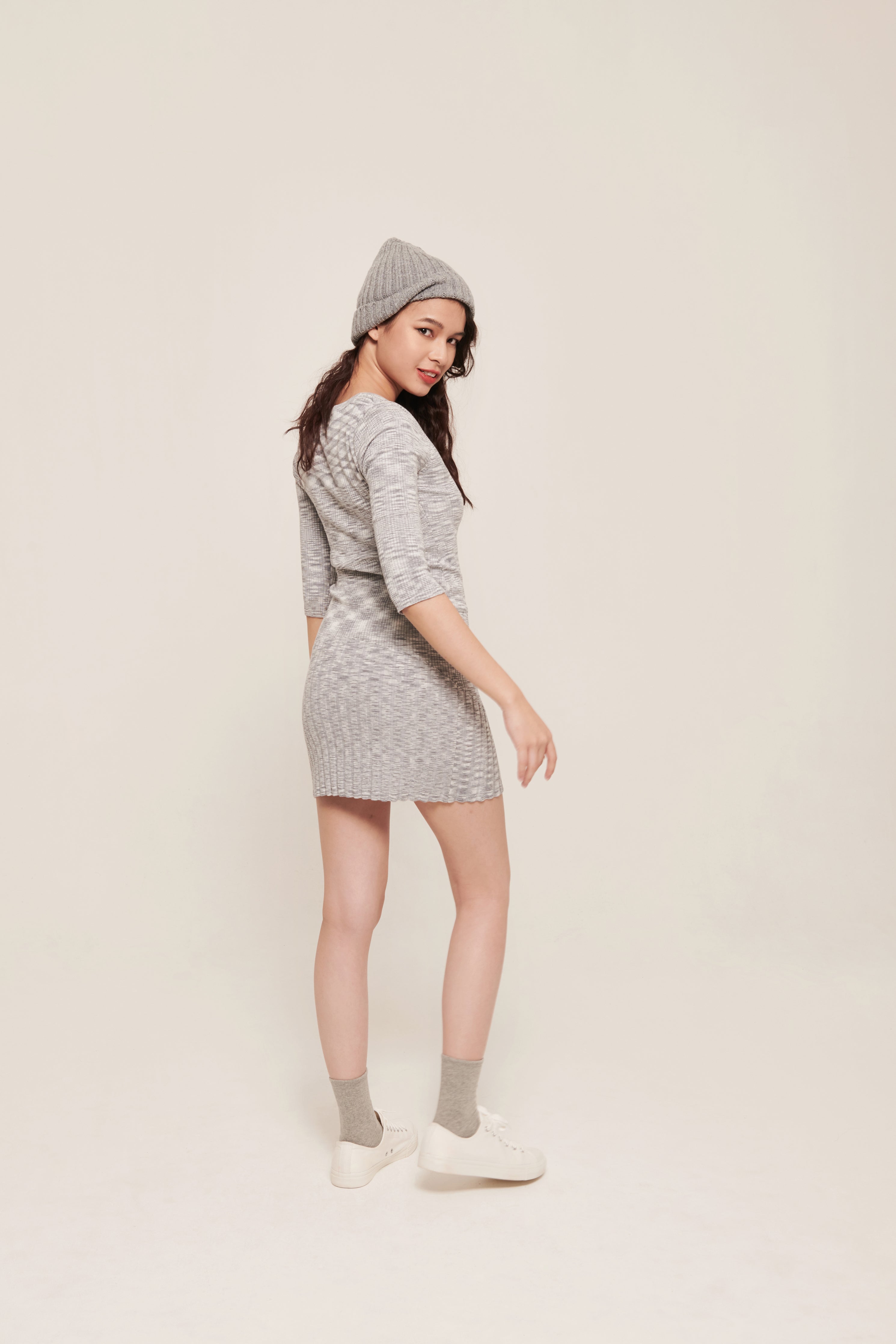 Mila Dress Cloud | Mouliné ribbed knit pleated mini dress