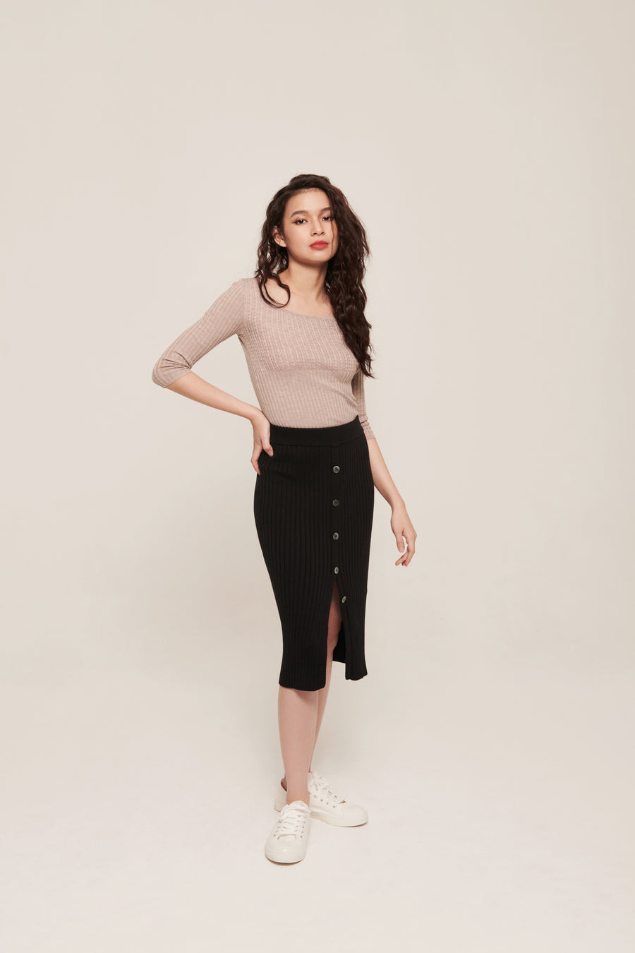 hello ronron | Agnes Top Latte | Scoop neck cable ribbed knit top