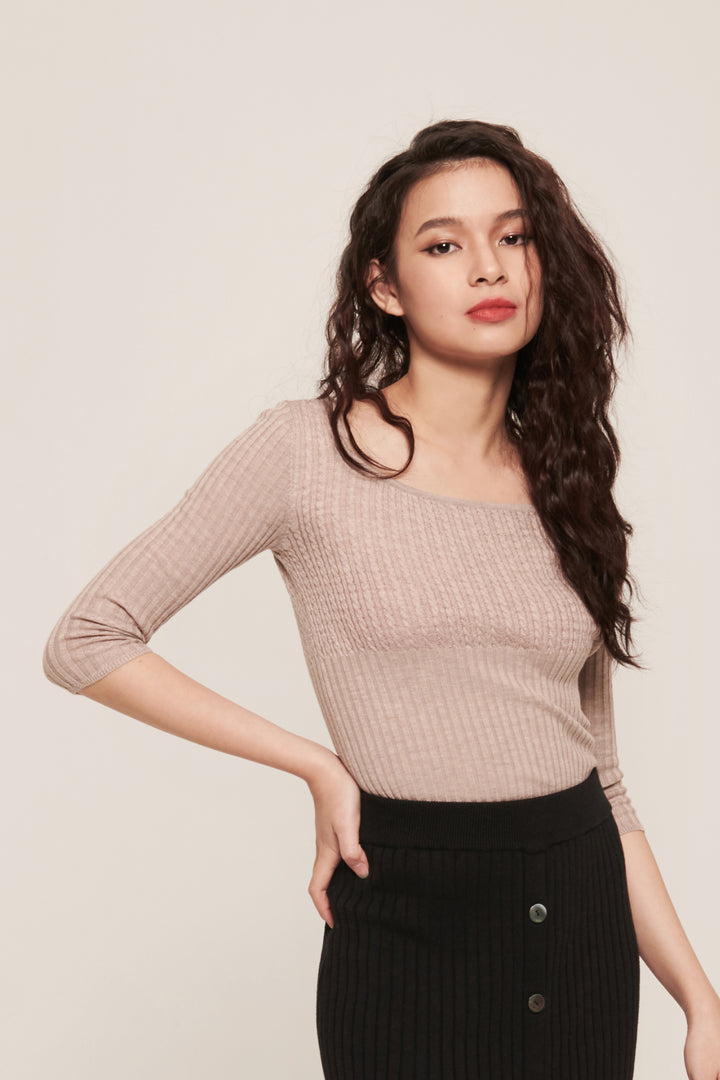 hello ronron | Agnes Top Latte | Scoop neck cable ribbed knit top