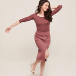 hello ronron | Sylvie Skirt Rose | Button-embellished ribbed knit midi skirt