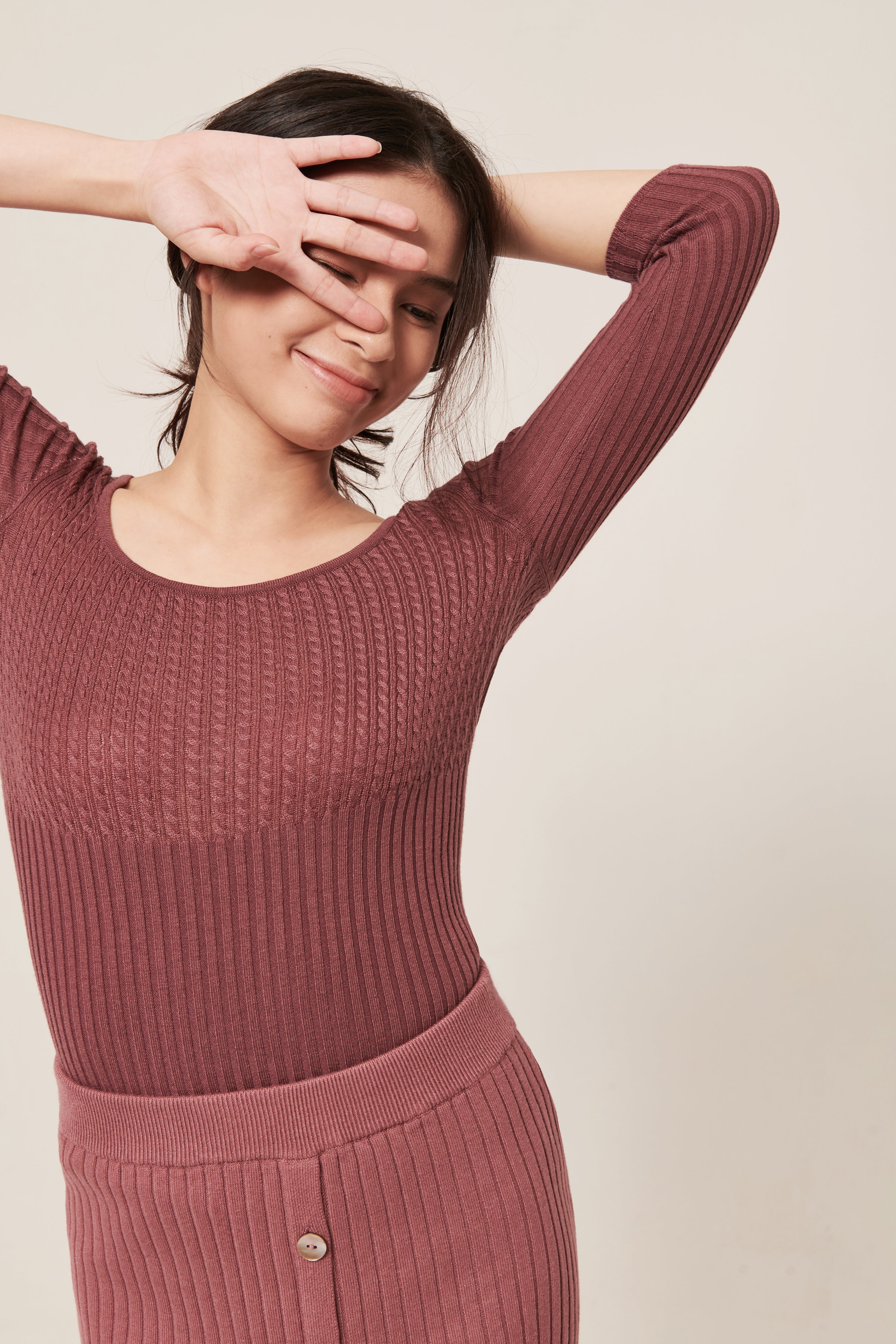 hello ronron | Agnes Top Rose | Scoop neck cable ribbed knit top